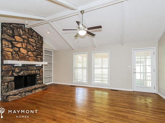 4th image of 104 White Cap Cir