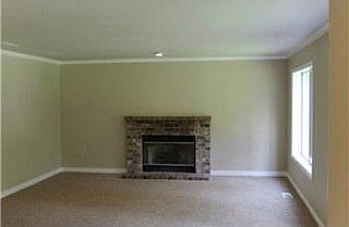 3rd image of 7936 Schoolhouse Ave