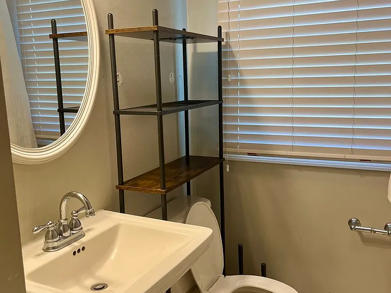 1005 Rittiner Dr — Photo 10