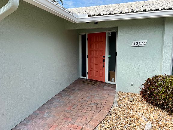 3rd image of 13673 Kimberly Oaks Cir