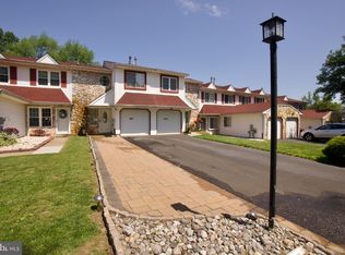 4410 Ernie Davis Cir, Philadelphia, PA 19154