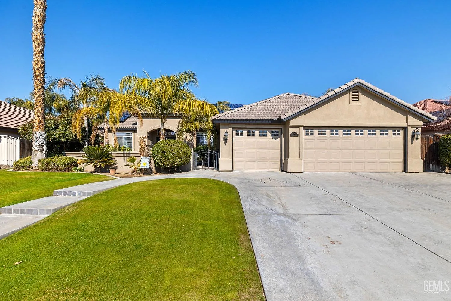 12404 Tule River Way photo 1
