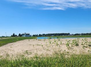 13845 Bass Rd, Fort Wayne, IN 46818