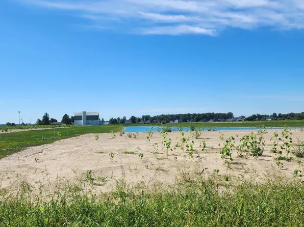 13845 Bass Rd, Fort Wayne, IN 46818