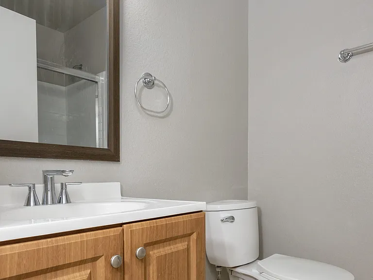 6021 Carlton Way — Photo 26