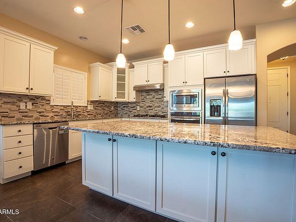 3rd image of 15849 N 76TH Avenue