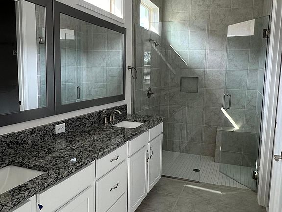 4th image of 9684 Bucklow Hill Dr