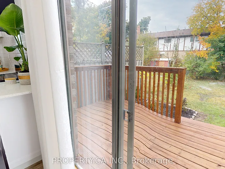 610 George St N #5 — Photo 24