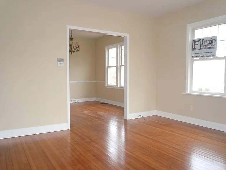 207 W Champlain Ave — Photo 4