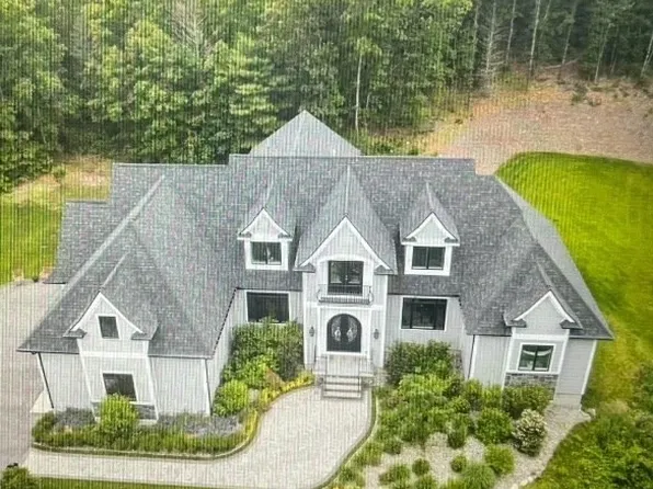 18 Keeney Pond Rd, Norfolk, MA 02056