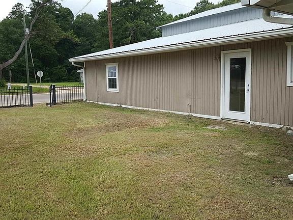 3rd image of 7580 Leefield Stilson Rd