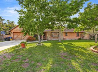 290 Akron Rd, Lake Worth, FL 33467