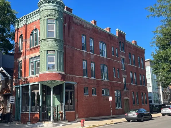 1754 W Le Moyne St #3R, Chicago, IL 60622