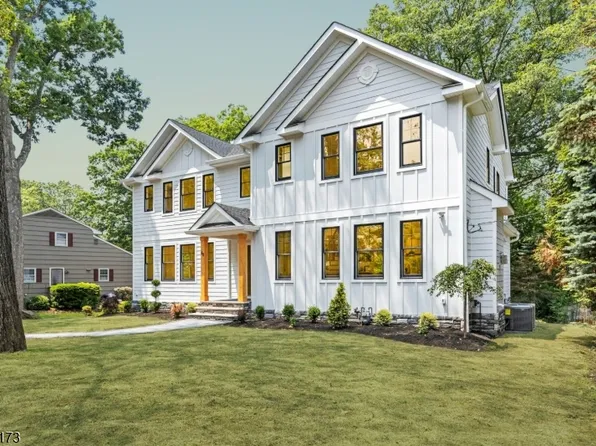 48 Hunterdon Blvd, Berkeley Heights Twp., NJ 07974