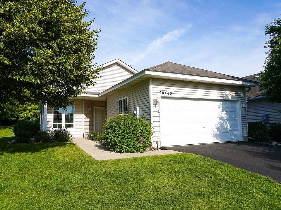 1st image of 20440 Cypress Dr