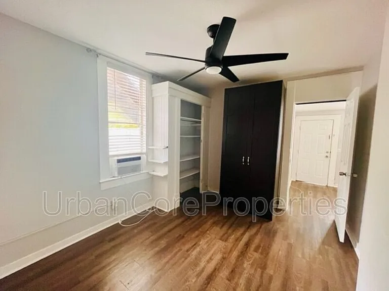 419 4th St N #3 — Photo 6