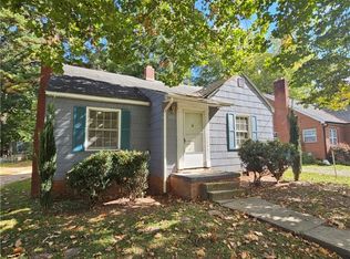 260 E Elm St, Robbins, NC 27325