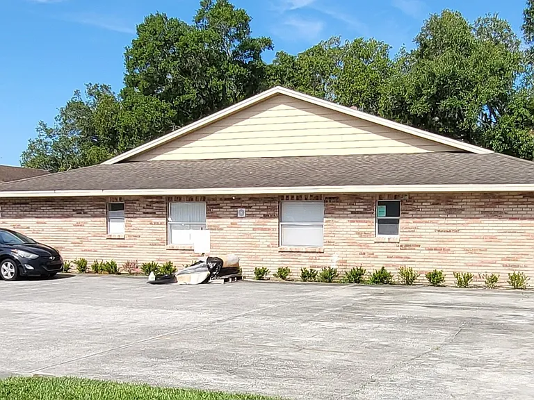 3228 Bloomingdale Villas Ct — Photo 1