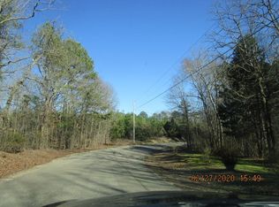 Higginbottom Rd, Selmer, TN 38375