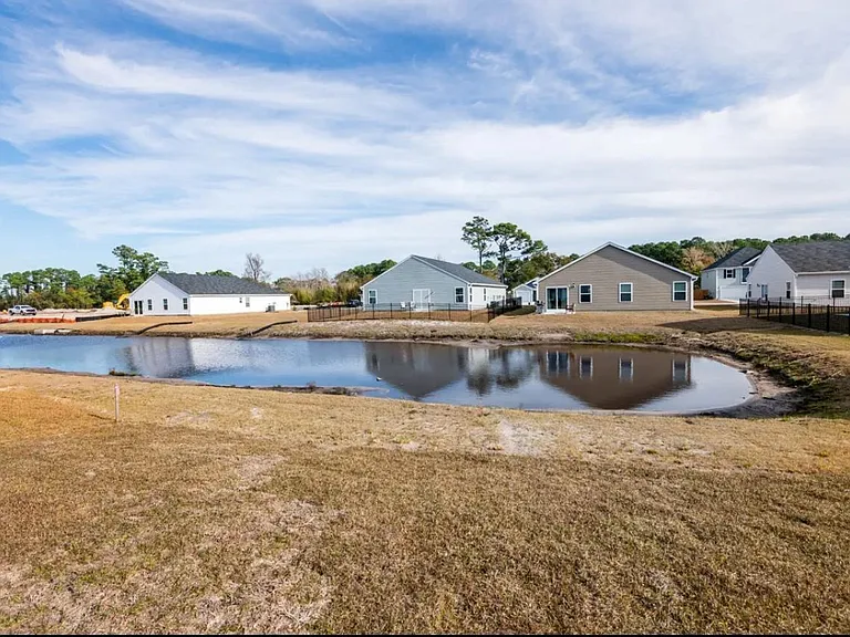 4933 Abbington Oaks Way SE — Photo 31