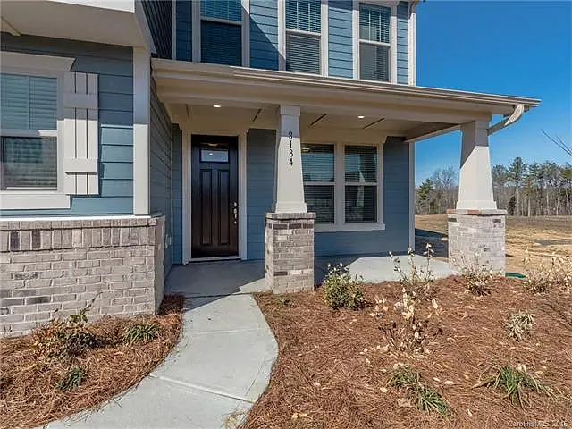 Building Photo - 8184 Breton Way