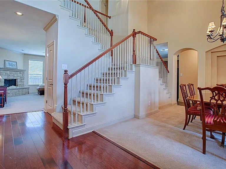 12500 Calistoga Way — Photo 3