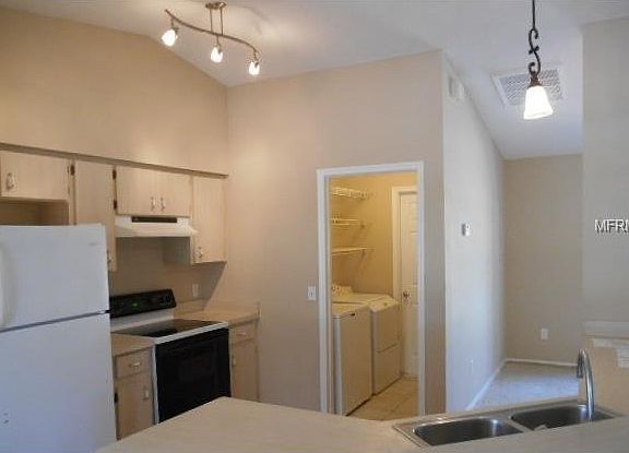 4th image of 7169 Quail Hollow Blvd