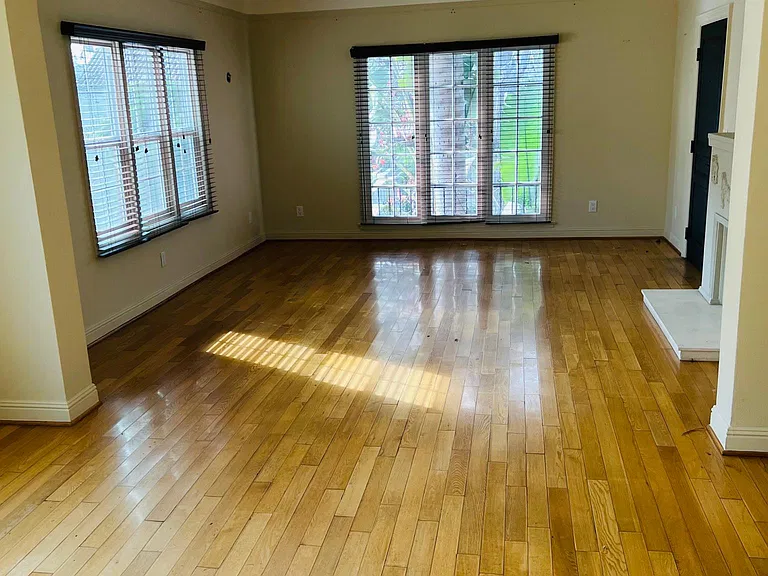 330 N Orange Grove Ave #1/2 — Photo 9