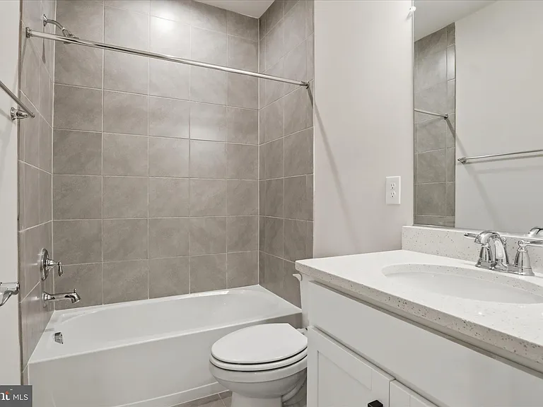 1843 Magnolia Fruit Dr — Photo 21