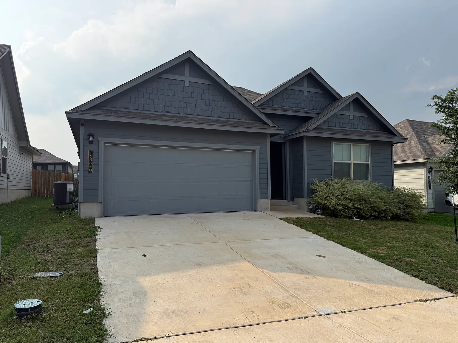 4 bed, 1796 sqft, $1,999 — Photo 1