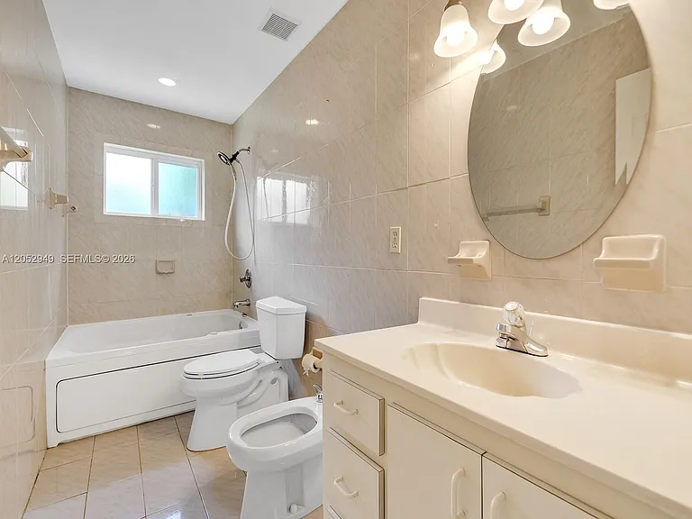 1430 SW 102nd Ct — Photo 24