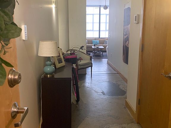 2nd image of 900 Terminal Pl APT 102