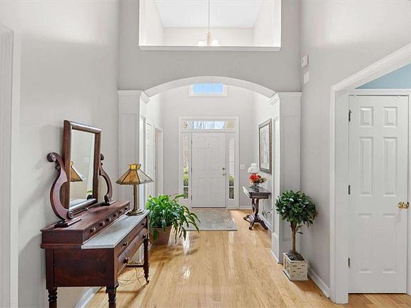 2nd image of 2112 Owls Way