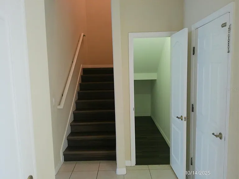 6376 Sedgeford Dr — Photo 4