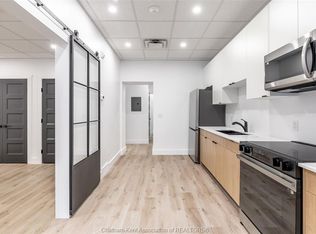 138 King St W #201, Chatham Kent, ON N7M 1E3