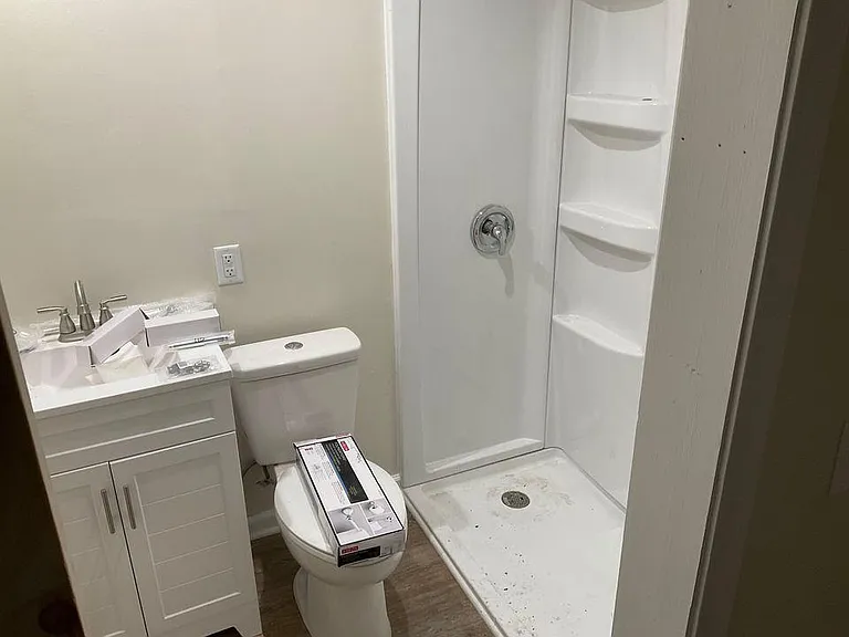 1240 Reese Ave #1240 — Photo 4