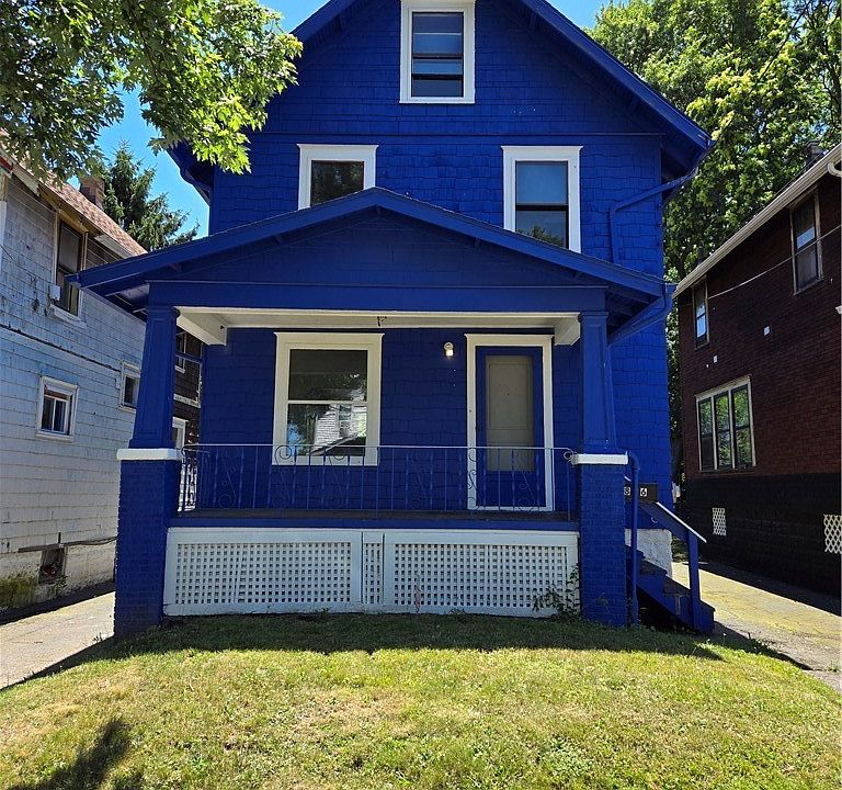 1st image of 846 Clark St