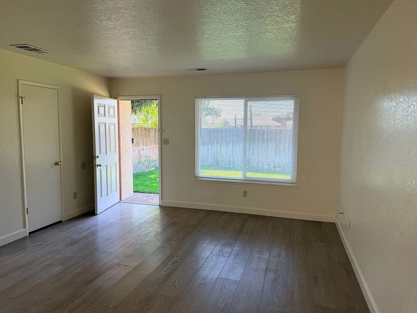 740 - 750 W. Olive Avenue — Photo 3