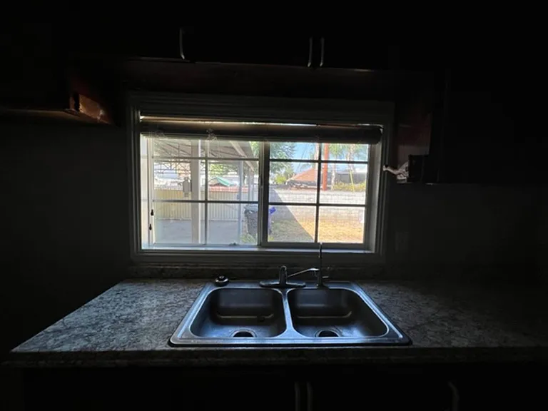 RV T 1063-1067 — Photo 16