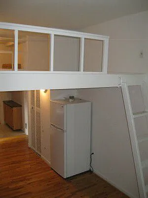 Rented by Tower Brokerage | media 22