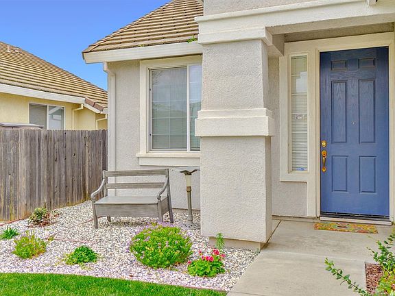 4th image of 8421 Pinyon Pine Pl