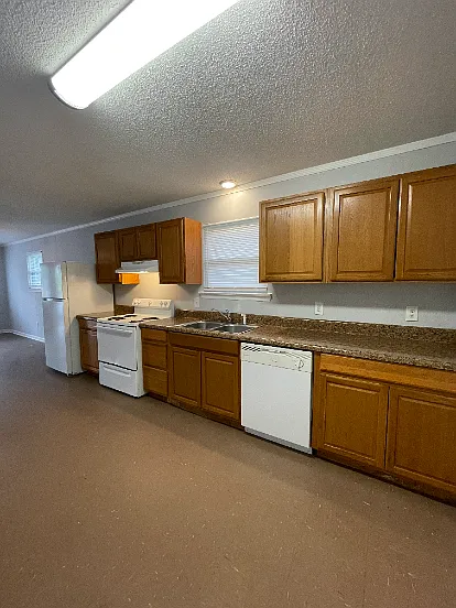 134 S Cedar Ln #2 — Photo 4