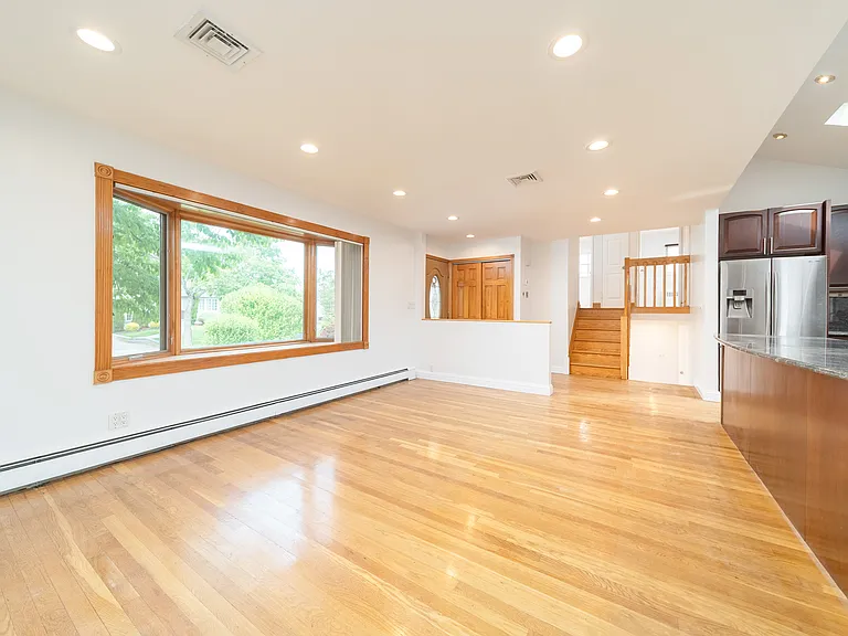 6 Manor Dr — Photo 10