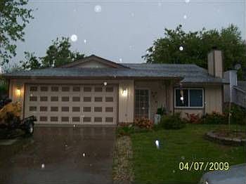 2nd image of 6809 Waxwing Way