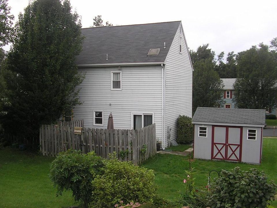 2nd image of 1614 Chadwick Cir
