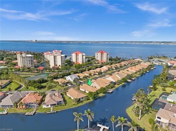 14650 Laguna DR, FORT MYERS, FL 33908