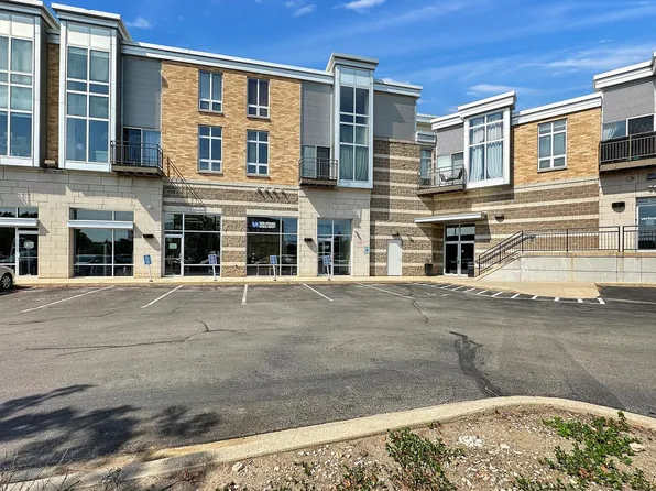 2121 S Kinnickinnic AVENUE #112, Milwaukee, WI 53207