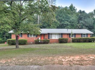 320 Pineview Dr, Augusta, GA 30906