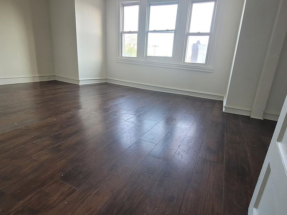 1st image of 1801 W Albanus St #3