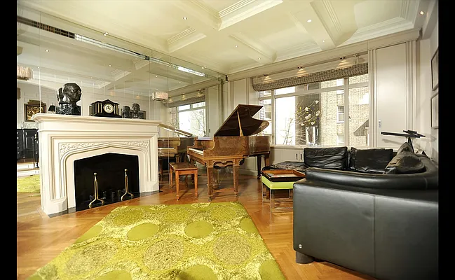 Sold by Douglas Elliman | media 16